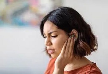 ear pain causes in adults
